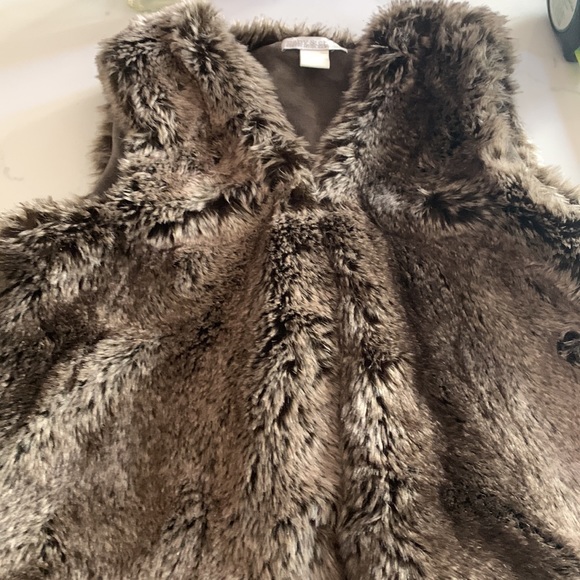Restoration hardware faux fur vest - Picture 1 of 6